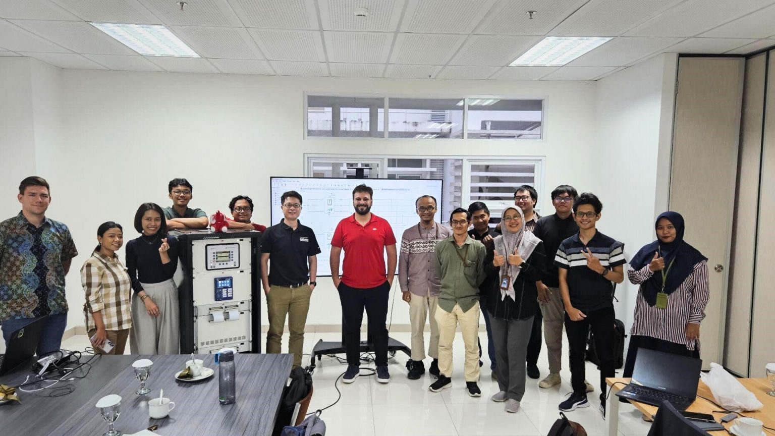 KBK Energi DTETI FT UGM Perkuat Kapasitas Riset melalui Workshop Typhoon HIL Microgrid Testbed